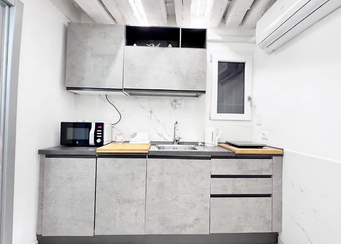 Dei Templari By Ca-sa Check Venetië